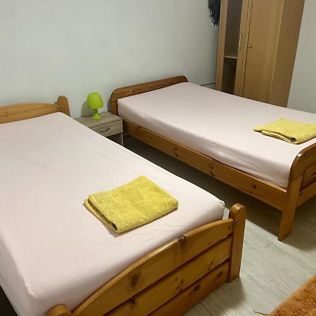 Doppelbett Zimmer Mit Gemeinschaftbad Borgholzhausen Extérieur photo